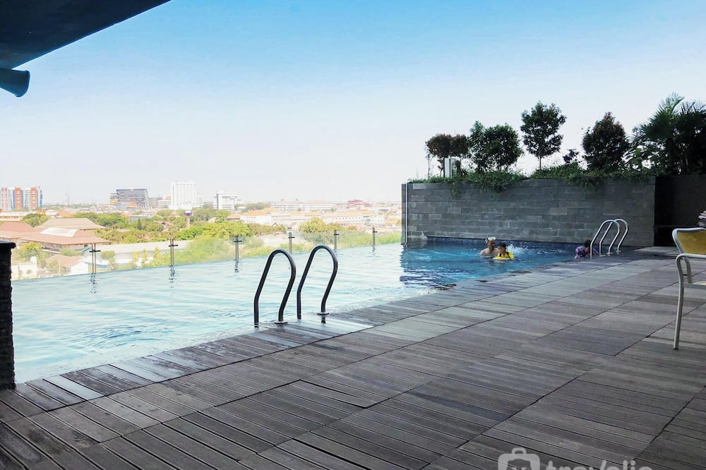 Modern And Tiny Studio At Tamansari Papilio Apartment