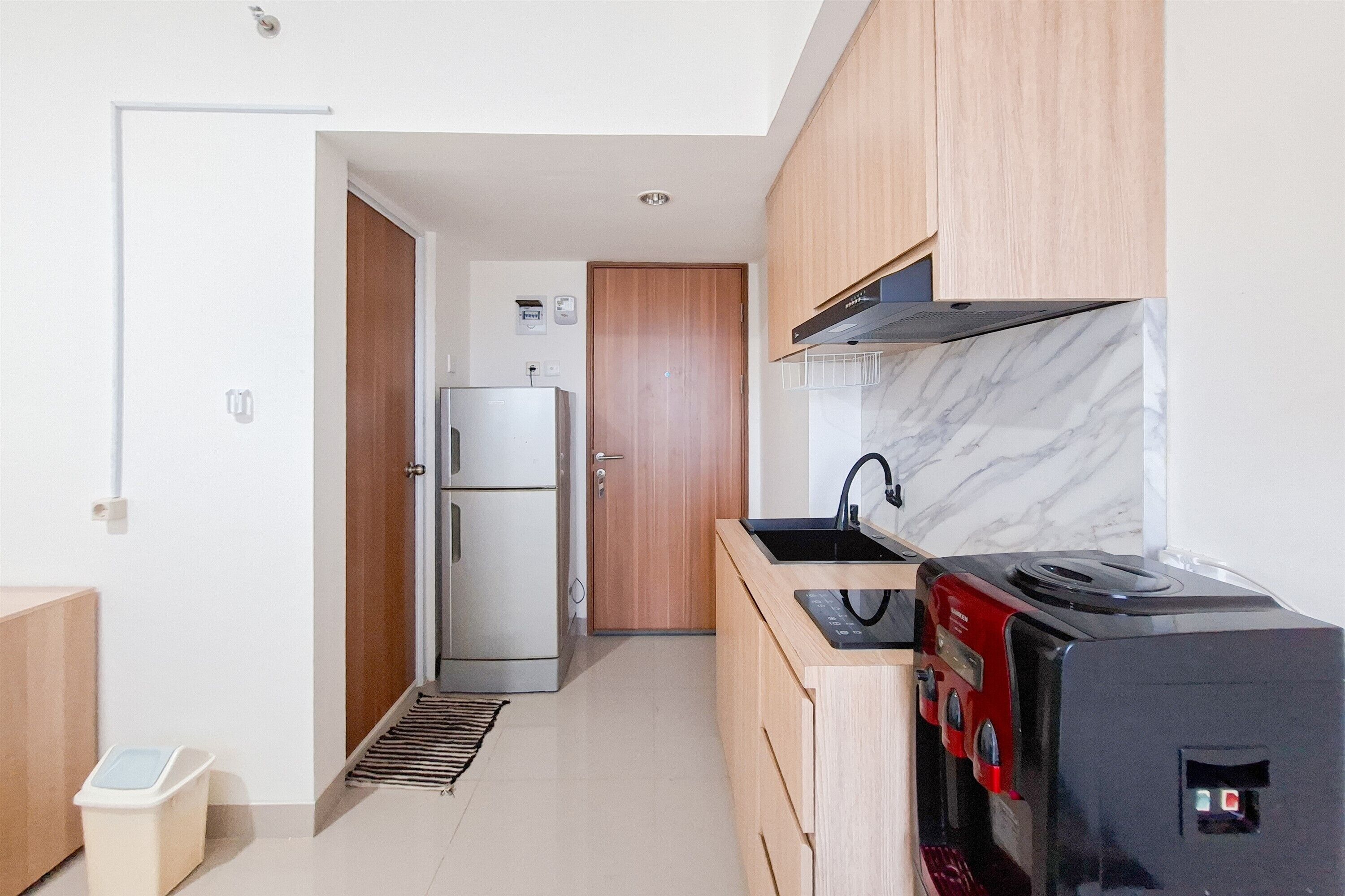 Apartamento standard | Cozinha privada | Geladeira, talheres/pratos/utensílios de cozinha