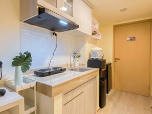 Standard Apartment | Dapur peribadi | Alat memasak/pinggan mangkuk/perkakas dapur 