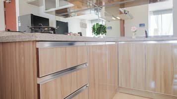 標準公寓 | 私人廚房 | 廚房用具/餐具/器皿