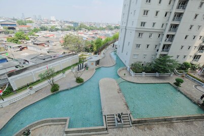 Strategic 2Br Apartment Grand Palace Kemayoran