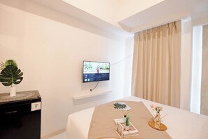 Standard Apartment - Basic Look Studio (No Kitchen) Apartment Tokyo Riverside Pik 2 (Teluknaga)