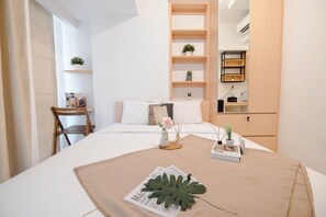Standard Apartment - Basic Look Studio (No Kitchen) Apartment Tokyo Riverside Pik 2 (Teluknaga)