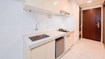 Deluxe-Apartment | Eigene Küche | Kochgeschirr/Geschirr/Besteck