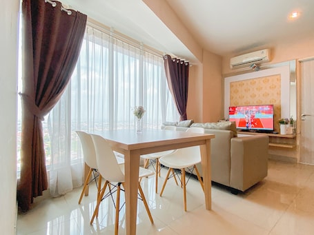 Deluxe Apartment | In-room dining