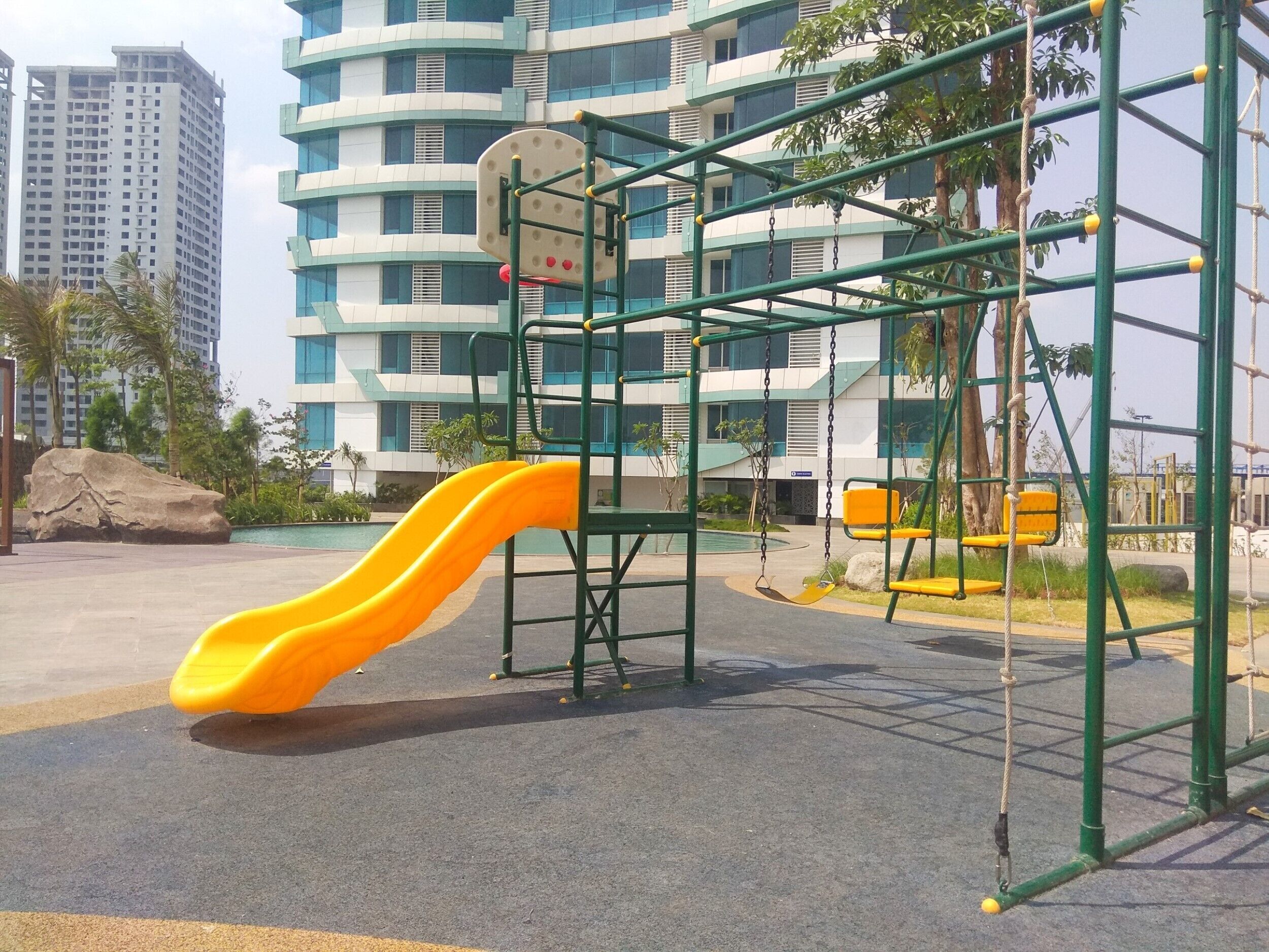 Children's play area - outdoor