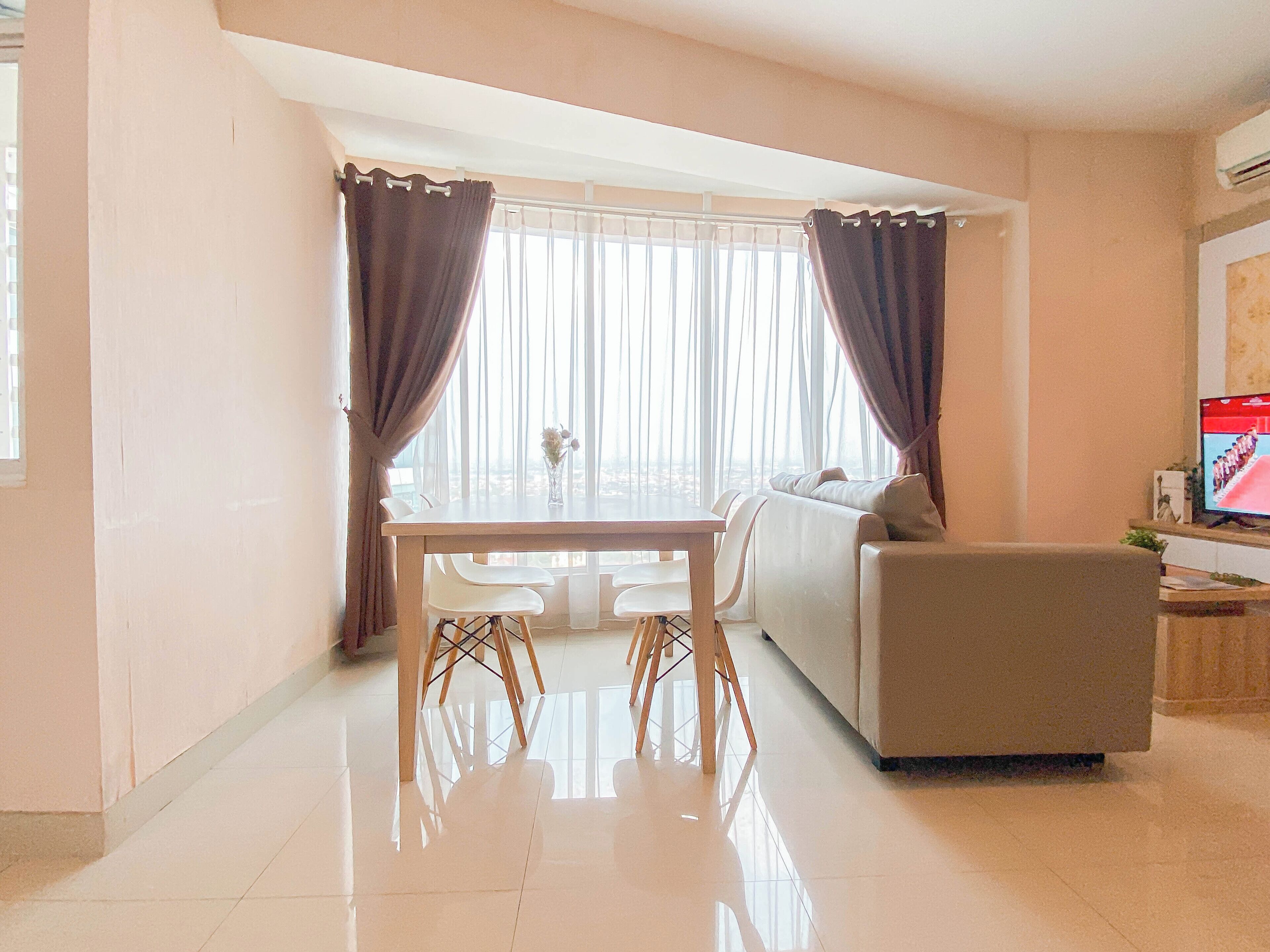 Deluxe Apartment | Living area