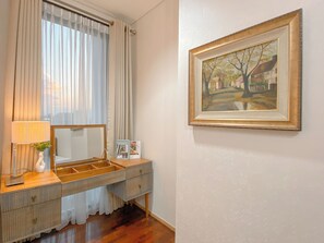 Apartemen Deluks