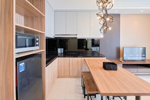 豪華公寓 | 房內用餐