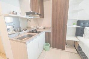 Departamento Deluxe | Cocina privada | Utensilios de cocina 
