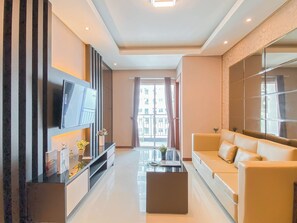 Interior - Modern And Spacious 2Br Apartment Green Bay Condominium (Jakarta)