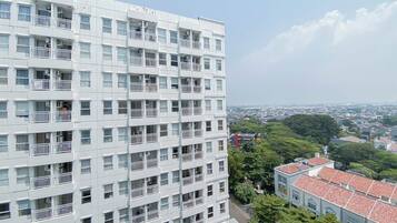 Deluxe Apartment | City view