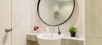 Modern Look 1Br Apartment At Vasanta Innopark