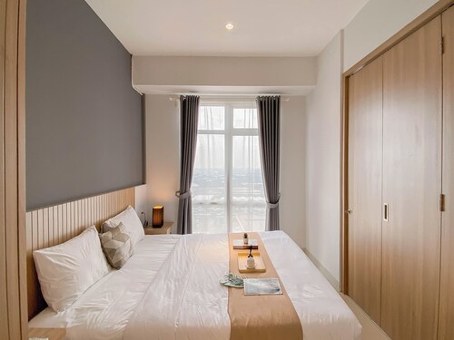 Modern Look 1Br Apartment At Vasanta Innopark