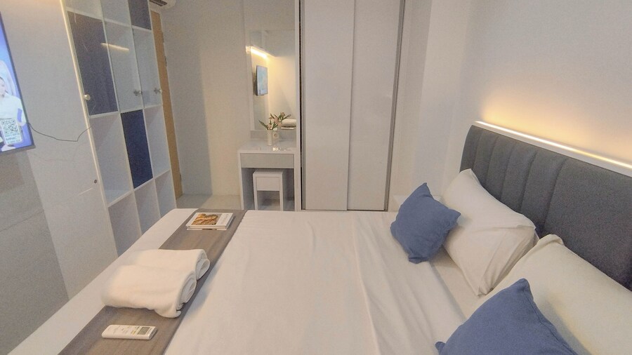 2Br Near Its University At Bale Hinggil Apartment