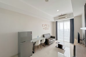 Deluxe Apartment | Living area