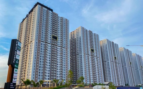 Minimalistic 2Br Near Tokyo Hub Apartment At Tokyo Riverside Pik 2