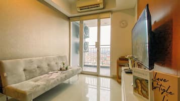 Deluxe Apartment | Living area