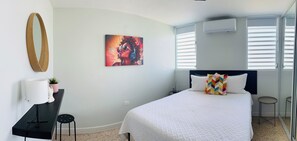 3 bedrooms, desk, iron/ironing board, free WiFi