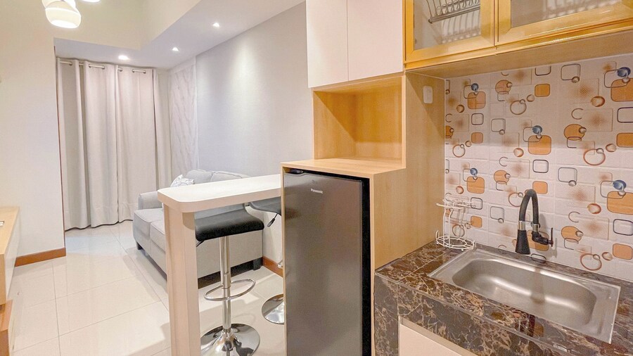 Compact Chic 2Br At Vida View Makassar Apartment