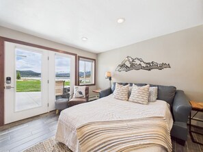 1 chambre, fer et planche à repasser, Wi-Fi gratuit, draps fournis