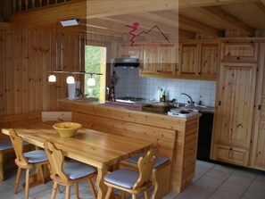 Fridge, microwave, oven, stovetop - Nice new chalet for rent in Les Collons (Vex)