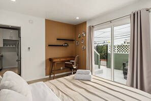 1 bedroom, iron/ironing board, free WiFi, bed sheets