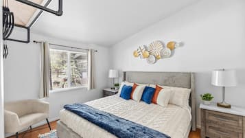 3 slaapkamers, een strijkplank/strijkijzer, reisbedje, gratis wifi