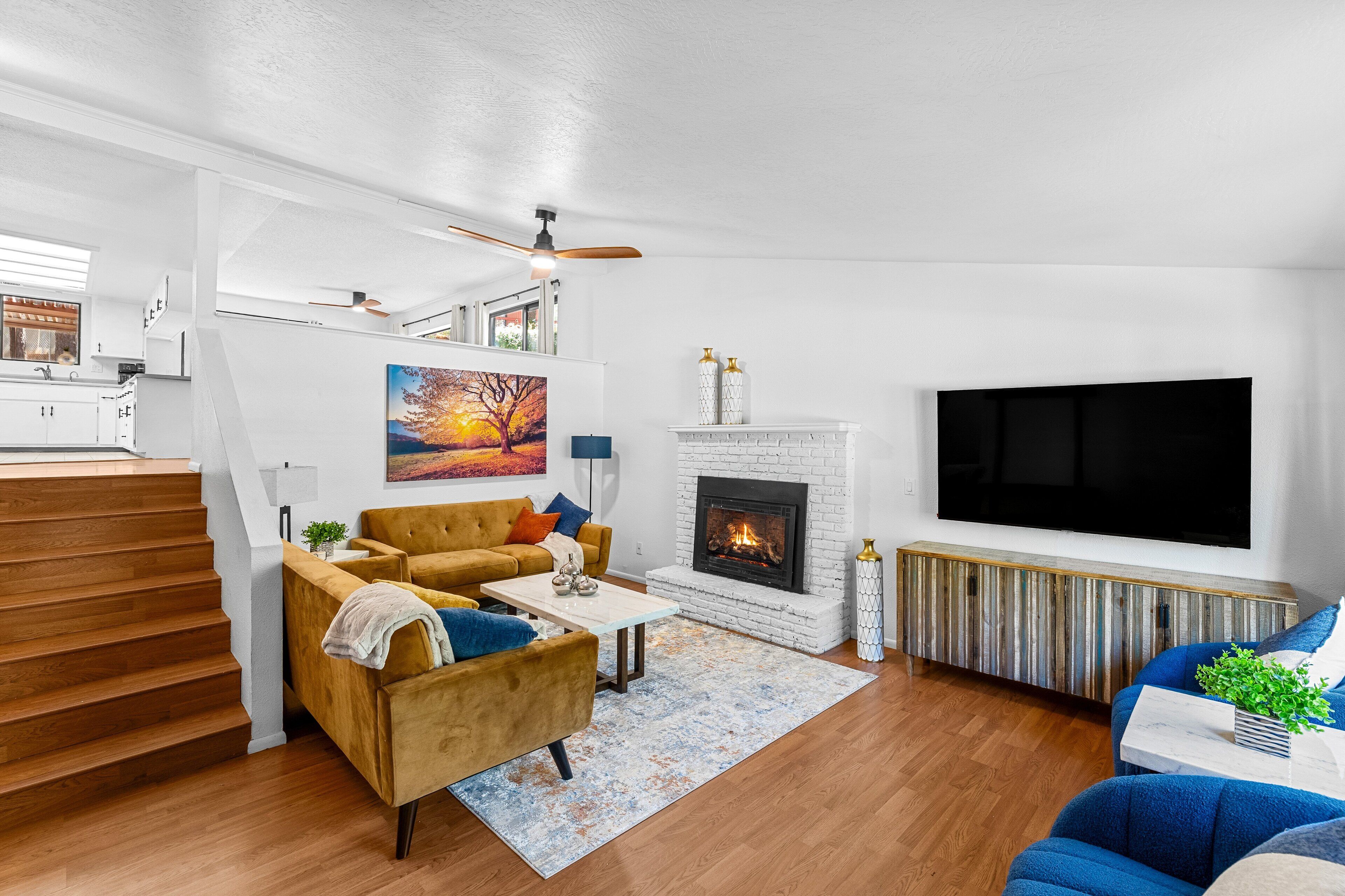 Smart-tv en een open haard