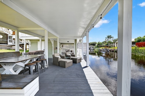 The Ultimate Lake Okeechobee Fishing Retreat