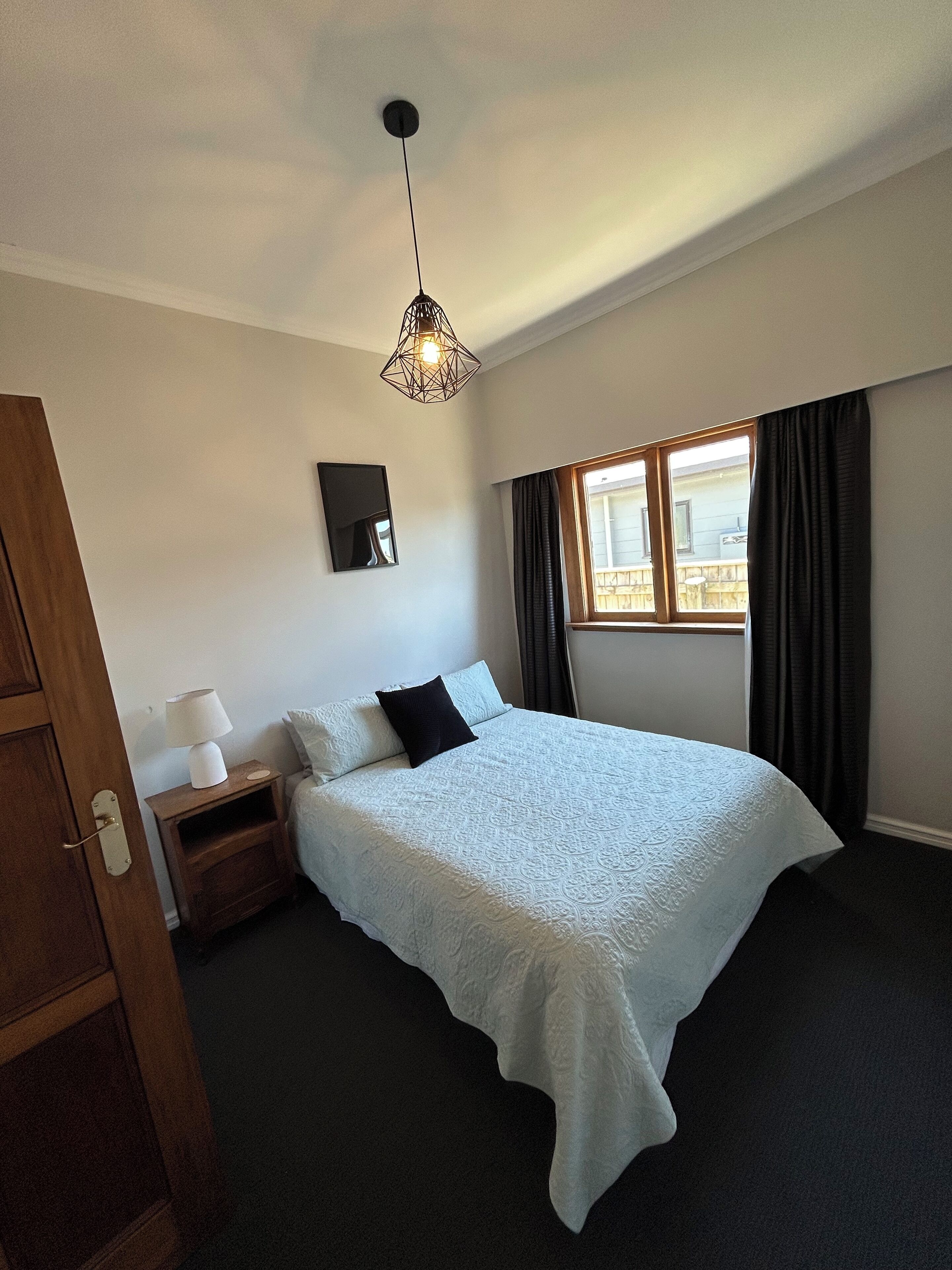 3 dormitorios, caja fuerte, wifi gratis y ropa de cama