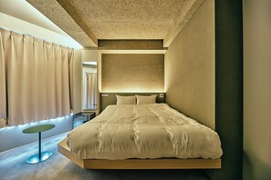 Basic-Doppelzimmer, Stadtblick | Schallisolierte Zimmer, kostenloses WLAN