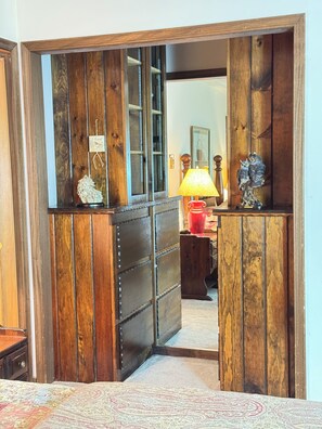 4 bedrooms, iron/ironing board, WiFi, bed sheets - Spectacular Views•Jacuzzi•Firepit•Fireplace•Deck (Lake Harmony)