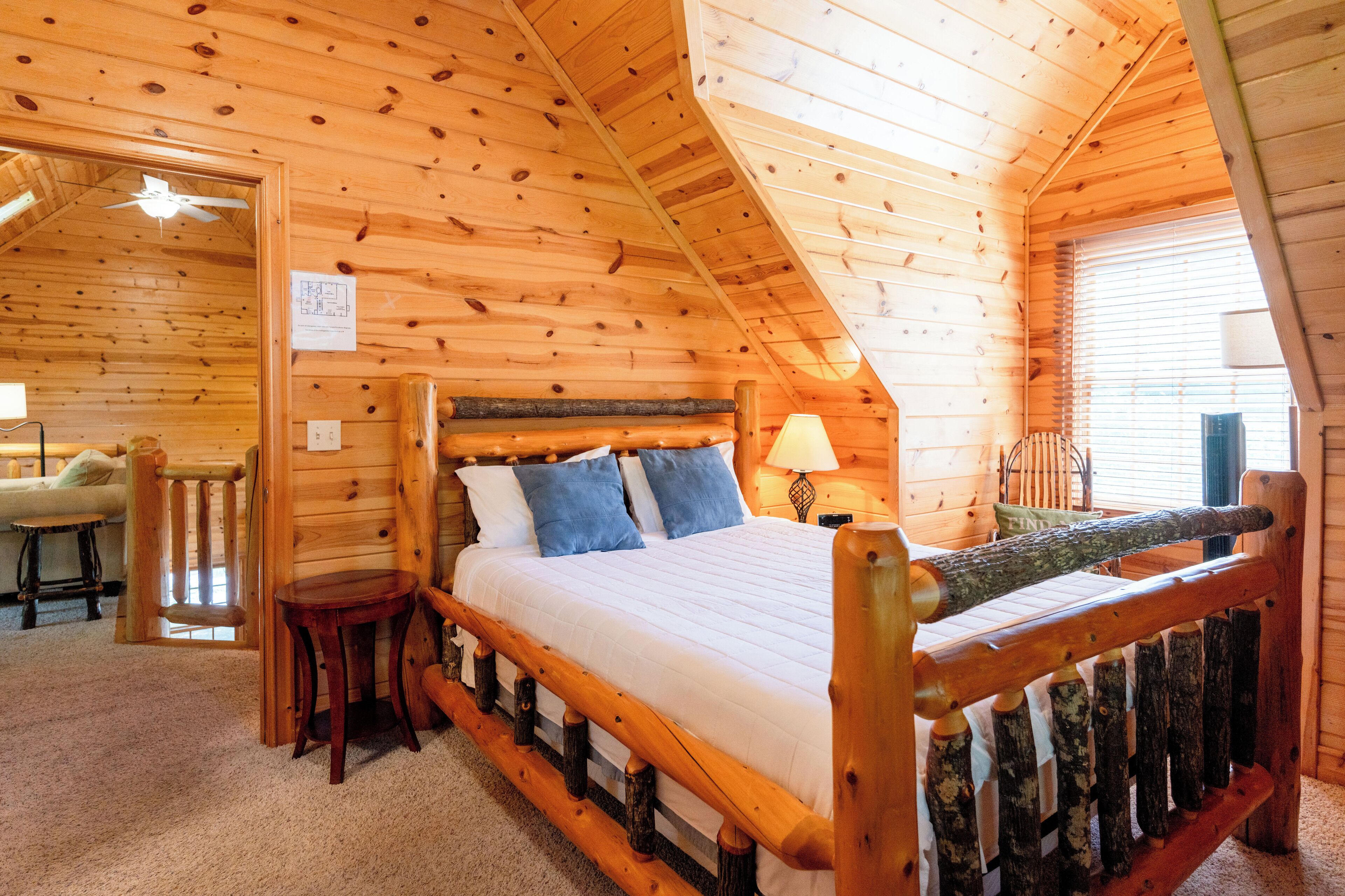 3 bedrooms, free WiFi, bed sheets, wheelchair access