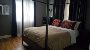 4 bedrooms, free WiFi, bed sheets, wheelchair access