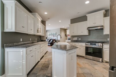 4-bedroom house in delightful Oklahoma City with AC