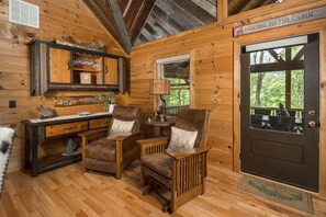 Interior - High Country Log Cabin Charm in Banner Elk (Banner Elk)