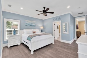 6 habitaciones, escritorio, tabla de planchar con plancha y wifi gratis