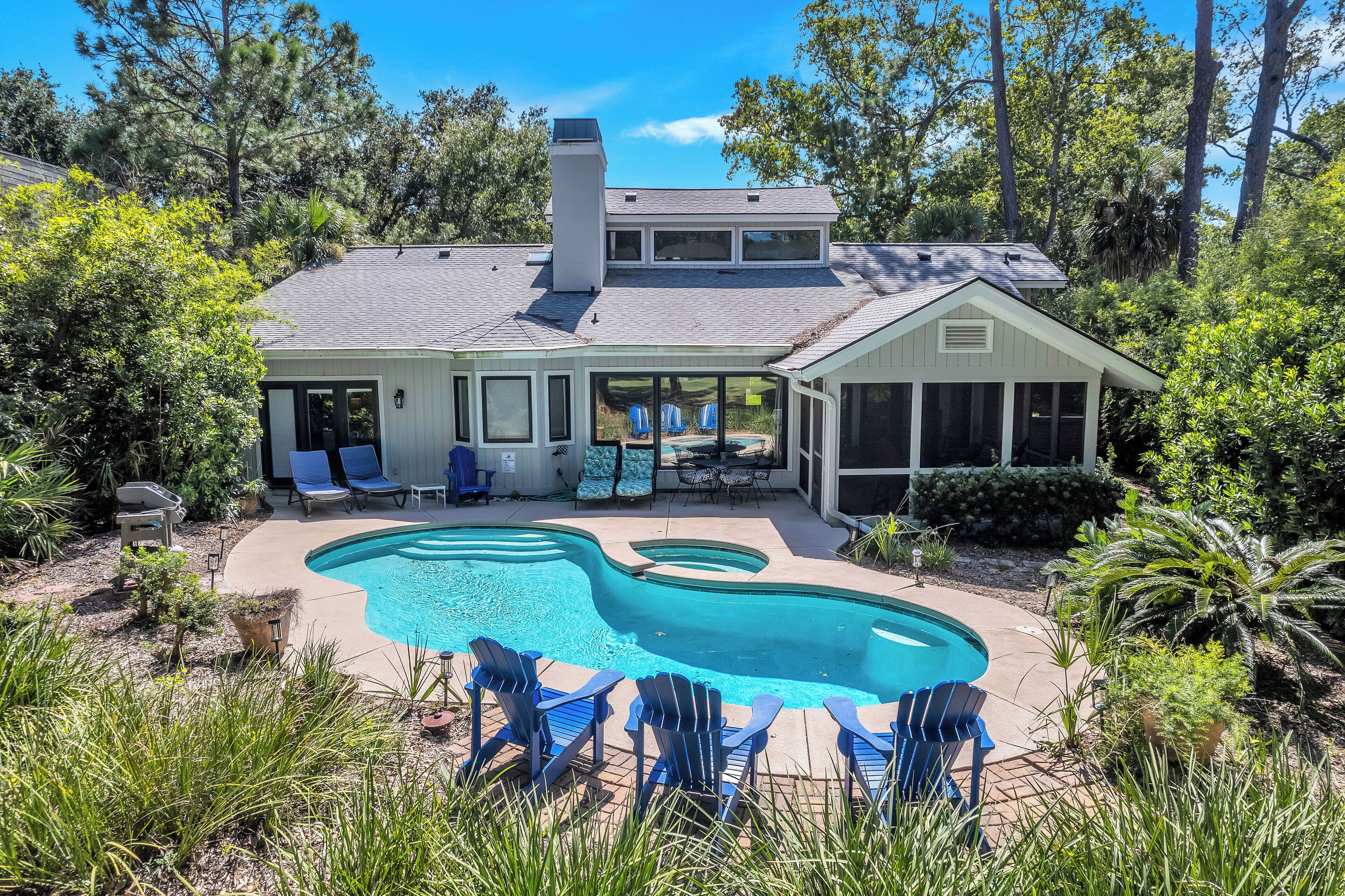 Et oppvarmet basseng