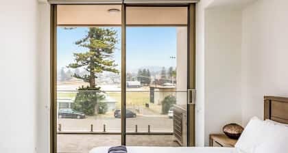 BLUEWATER APARTMENTS #15