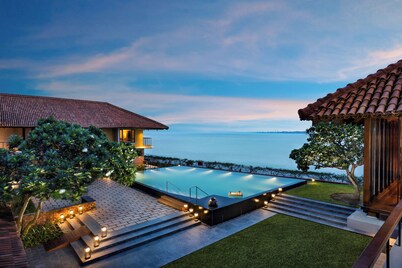 Taj Ganga Kutir Resort & Spa, Raichak