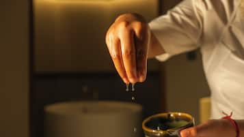 Couples treatment rooms, sauna, steam room, deep-tissue massages