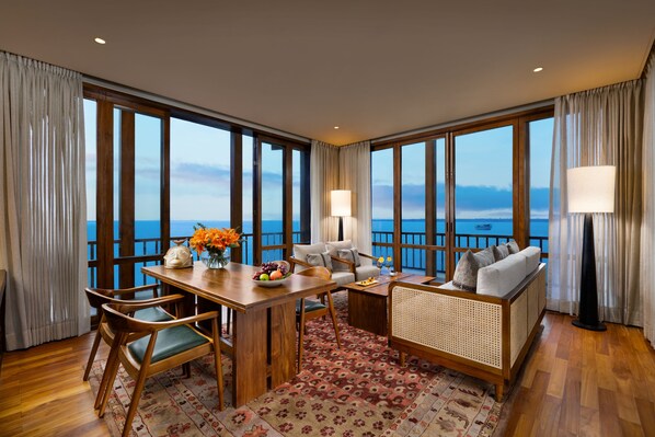 Signature Suite | Living room | 52-inch LED TV with digital channels