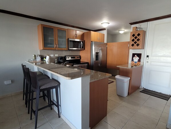 Microwave, oven, stovetop