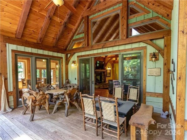 House | 5 bedrooms