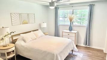 2 bedrooms, iron/ironing board, WiFi (free), bed sheets