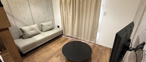 Family Studio | Living area