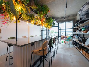 Building design - Meer ResidenceHotel MiyakoAirport (Miyakojima)