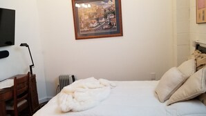 1 makuuhuone, silitysrauta/-lauta, ilmainen Wi-Fi, vuodevaatteet
