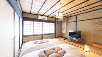 Down comforters, desk, bed sheets